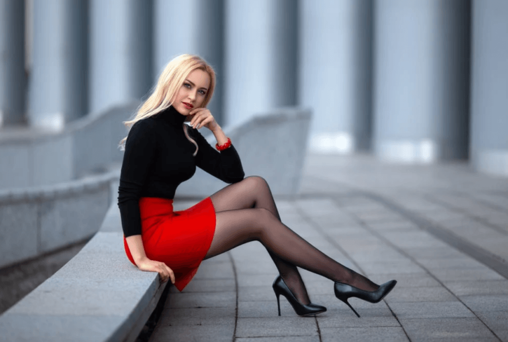 Women Wear Pantyhose For 9 Reasons 